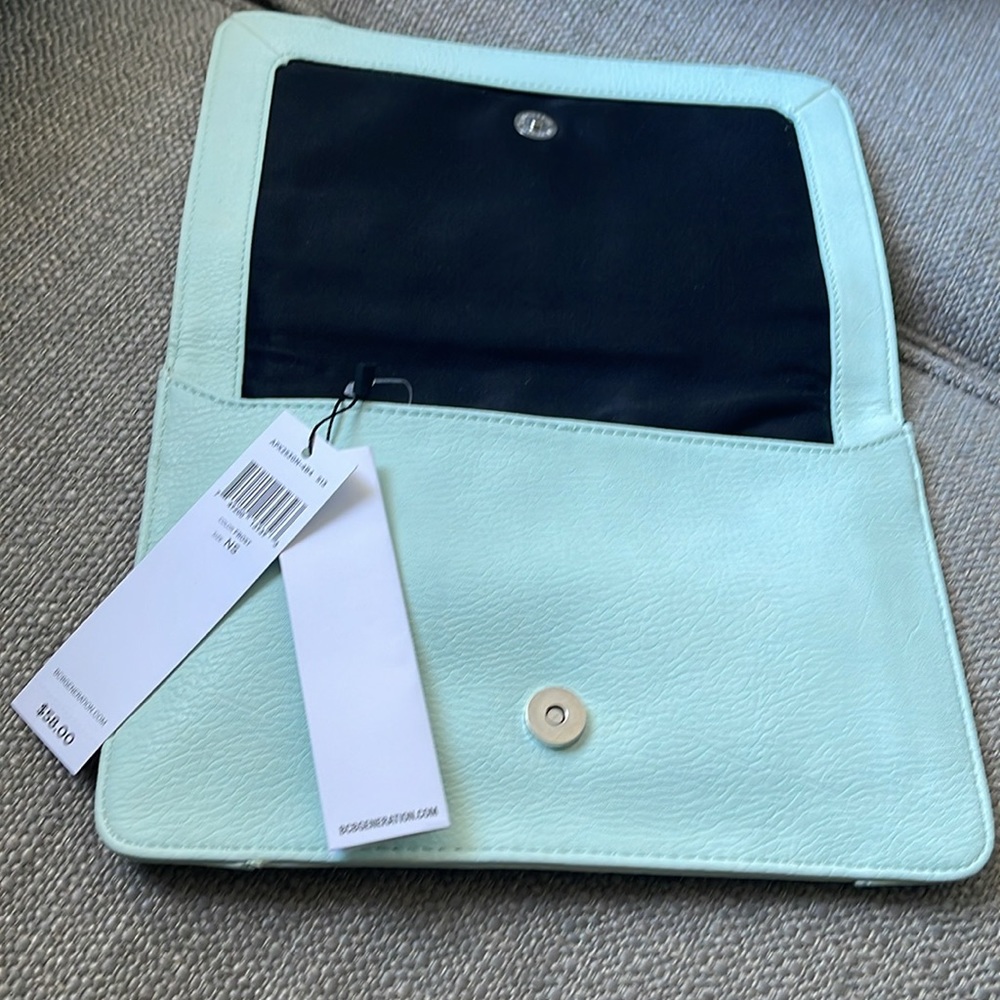 BCBGeneration clutch - Picture 5 of 8